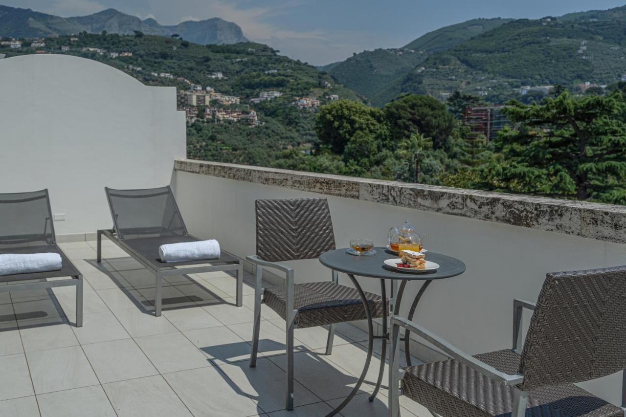 Grand Hotel Moon Valley Vico Equense Exteriér fotografie