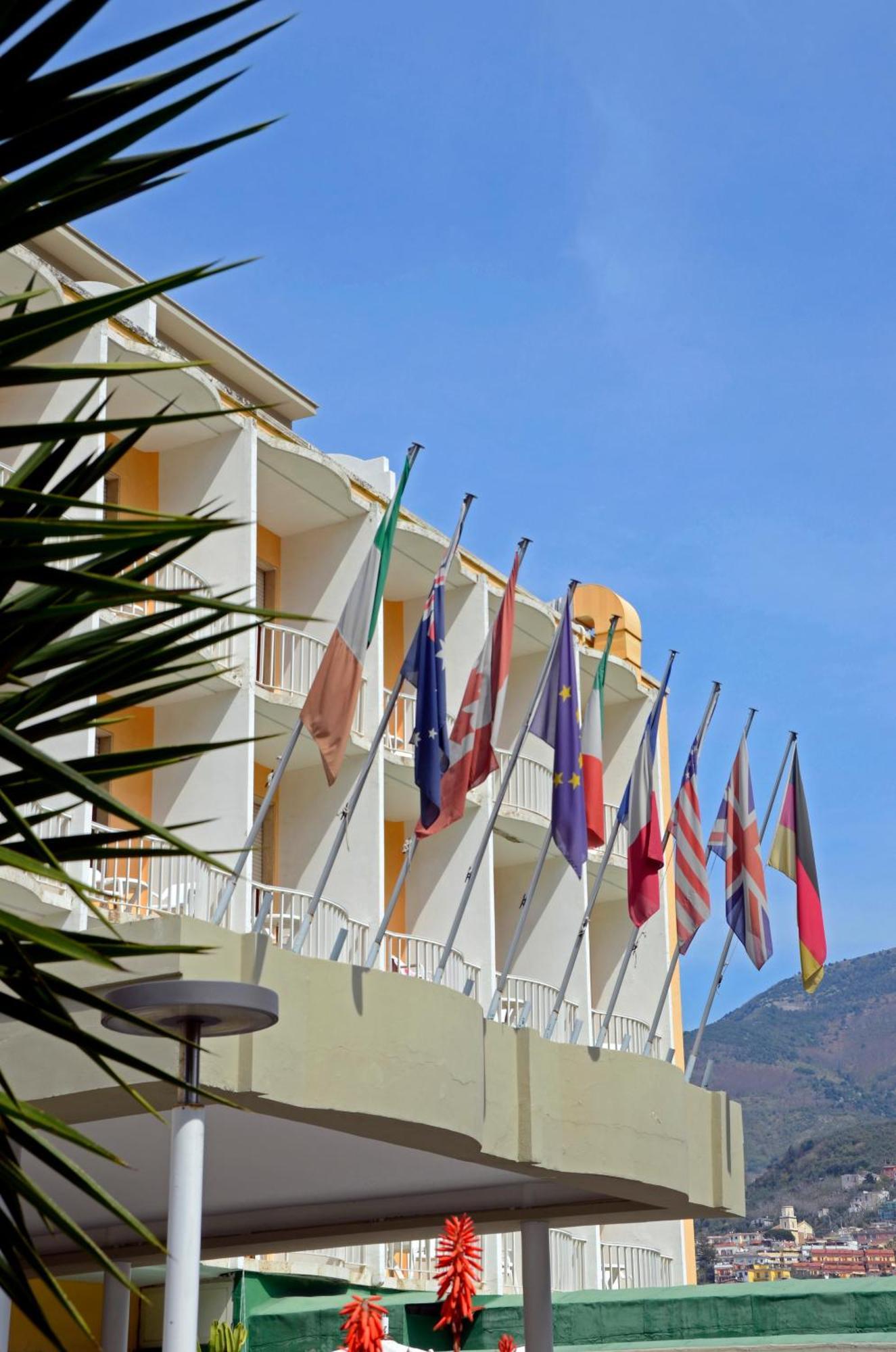Grand Hotel Moon Valley Vico Equense Exteriér fotografie